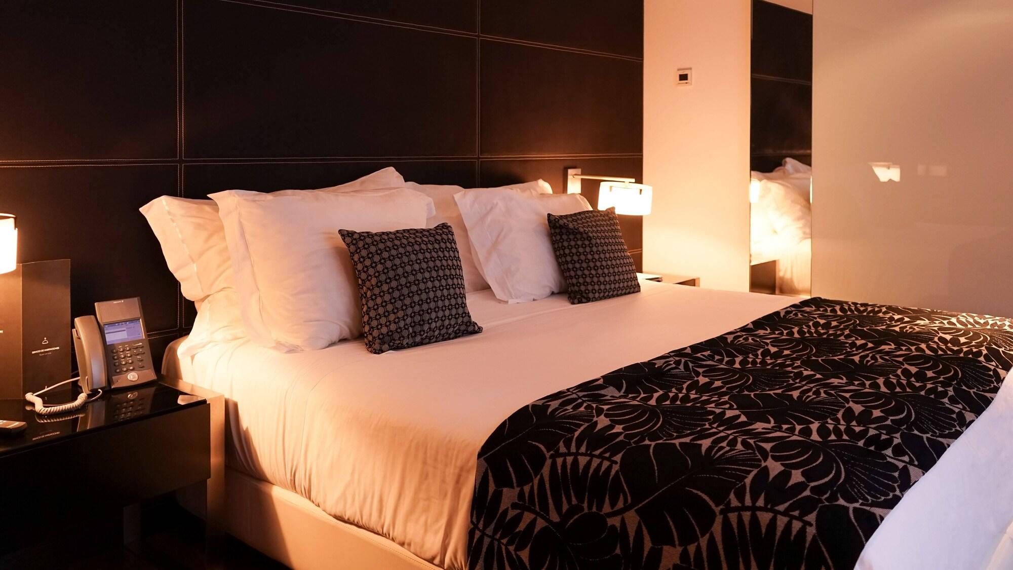 Hotel Inffinit Vigo Ngoại thất bức ảnh
