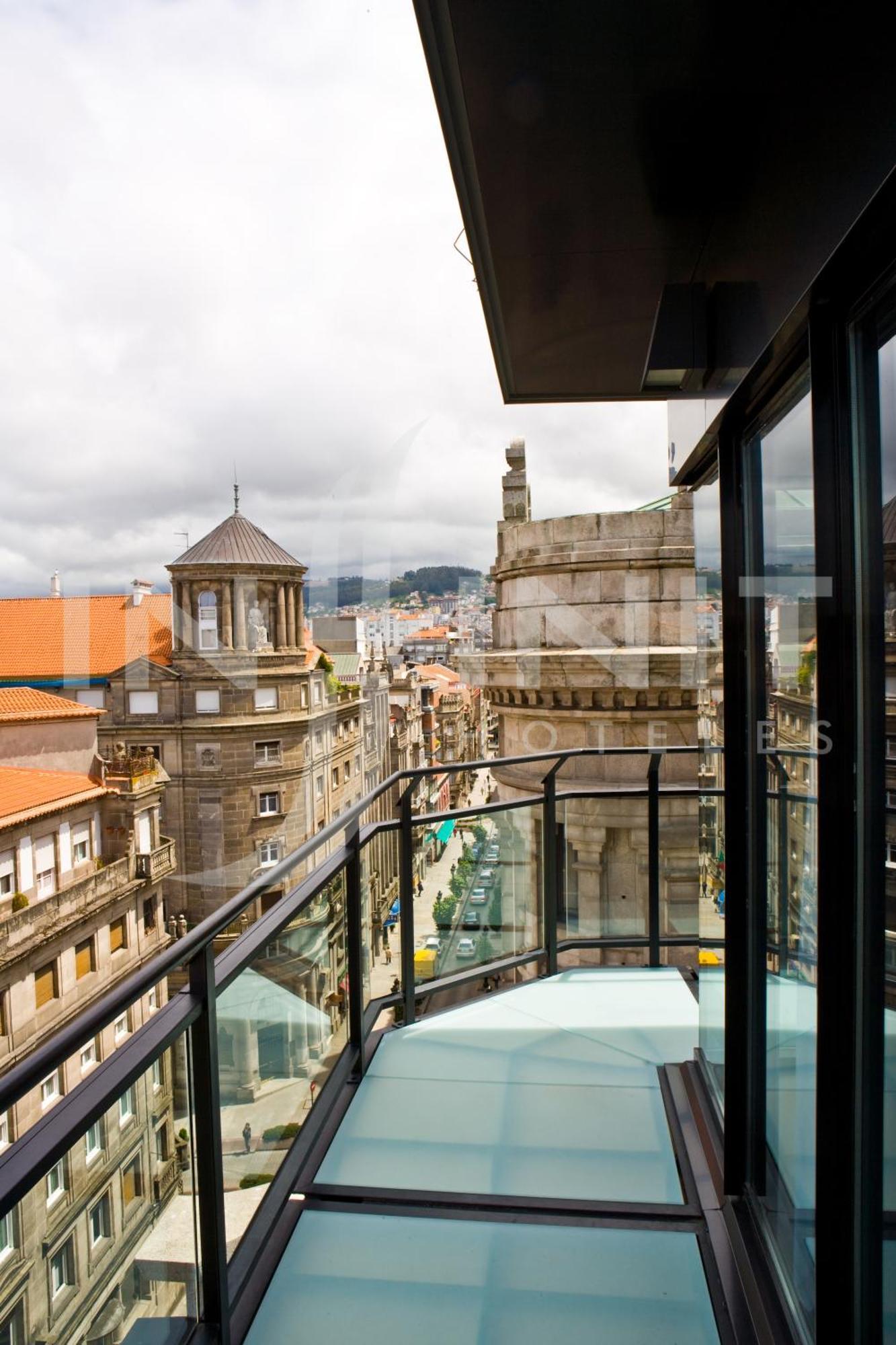 Hotel Inffinit Vigo Phòng bức ảnh